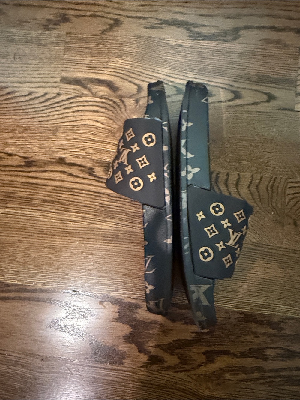 Designer-Inspired Brown Monogram Slide Sandals 8.5 - Picture 8 of 8